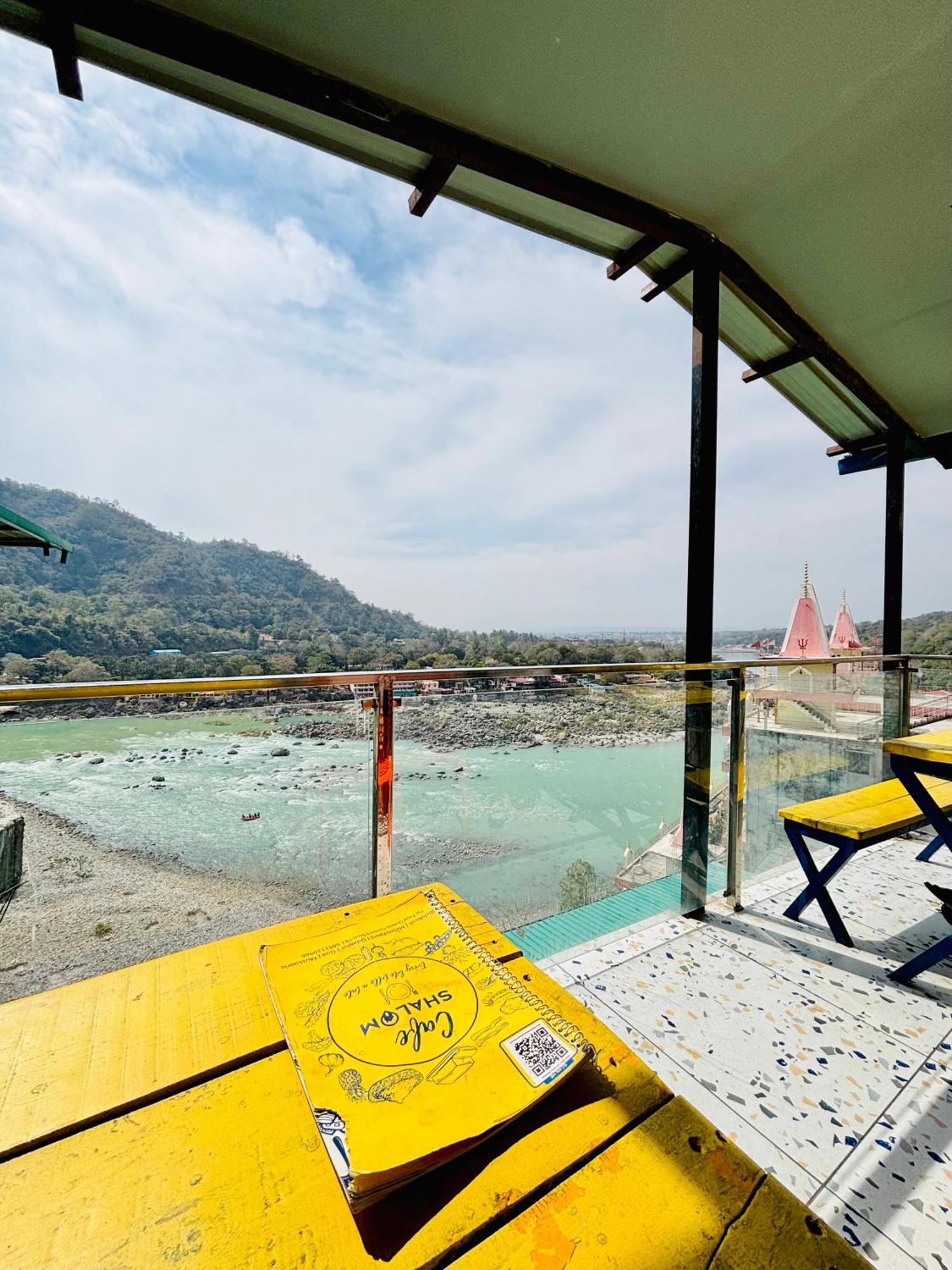 Shalom Backpackers Rishikesh Rishīkesh Exterior foto